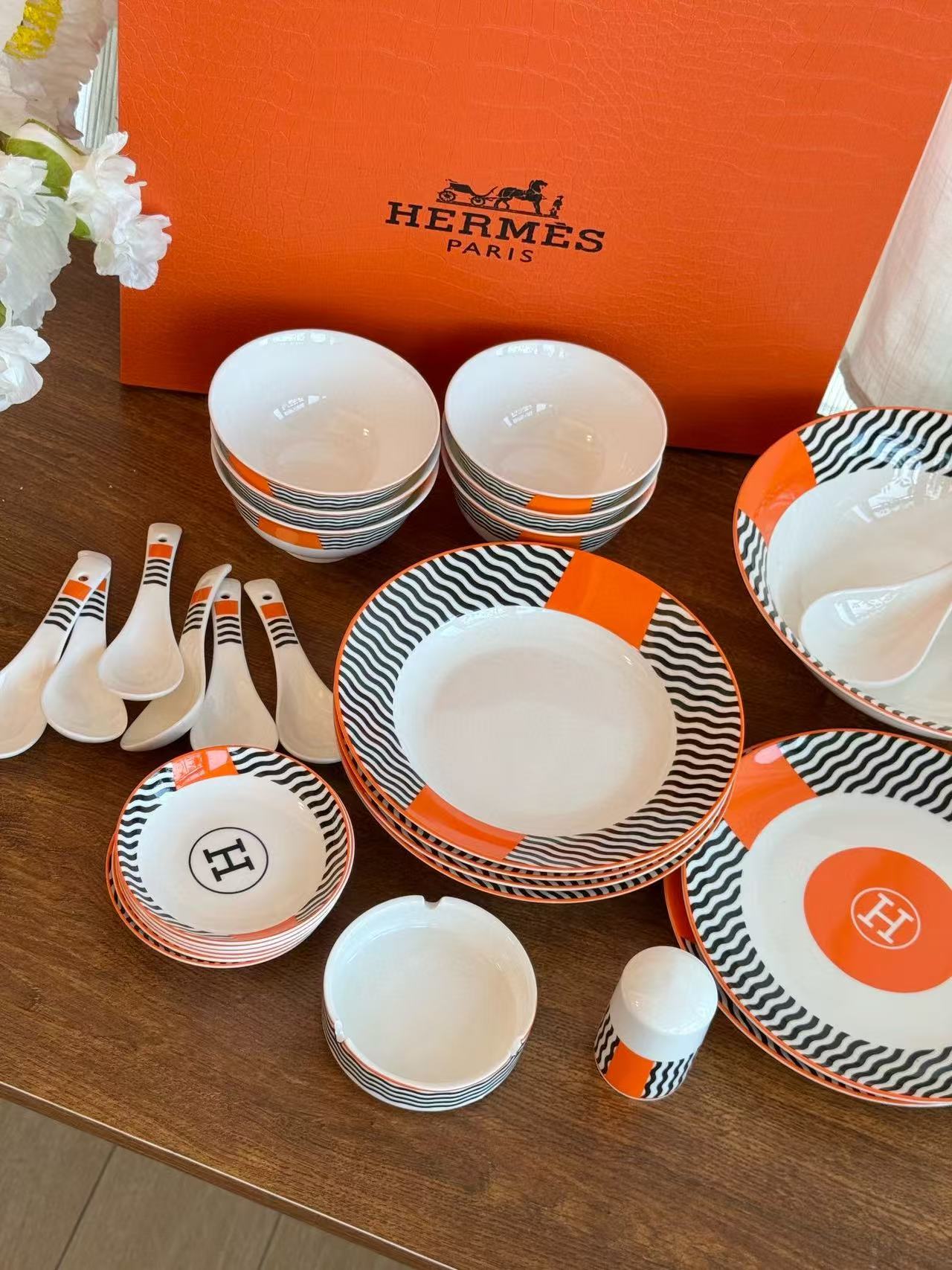 CUSTOM HERMES DINING TABLEWARE SET 2.0
