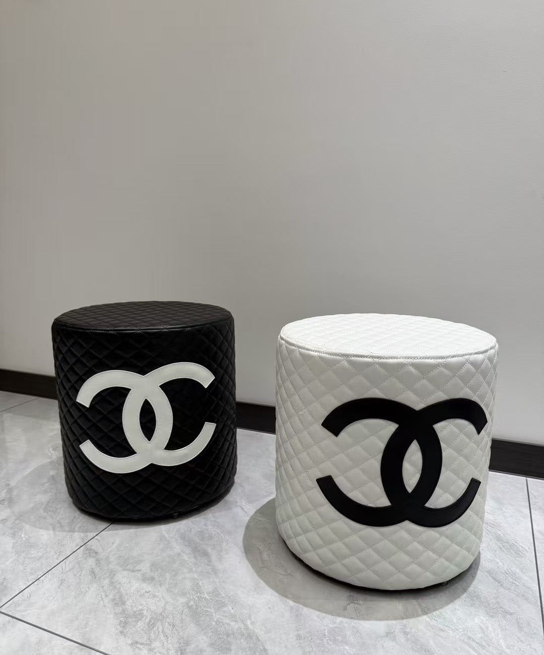 COCO MAKE UP OTTOMAN STOOL