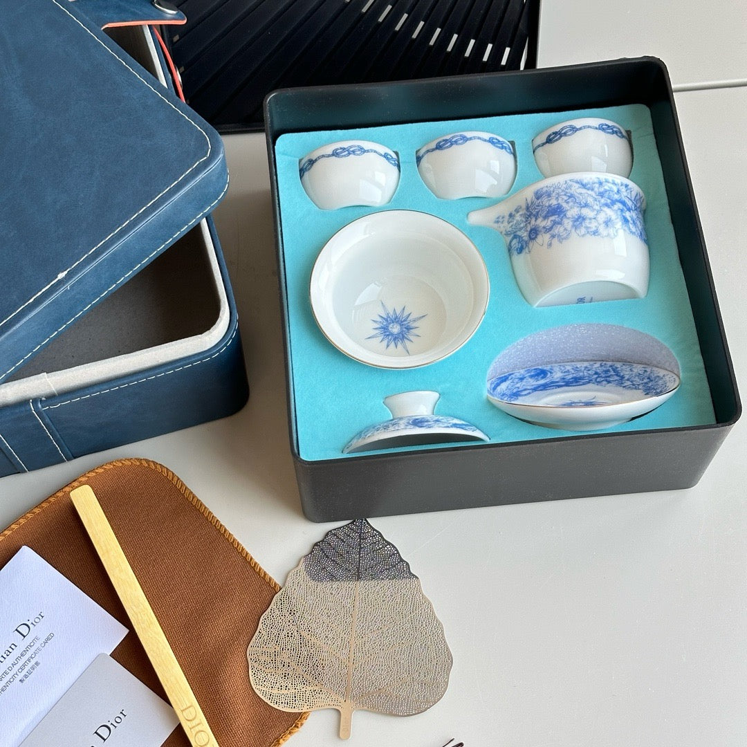 CHRISTIAN TEA CUP SET
