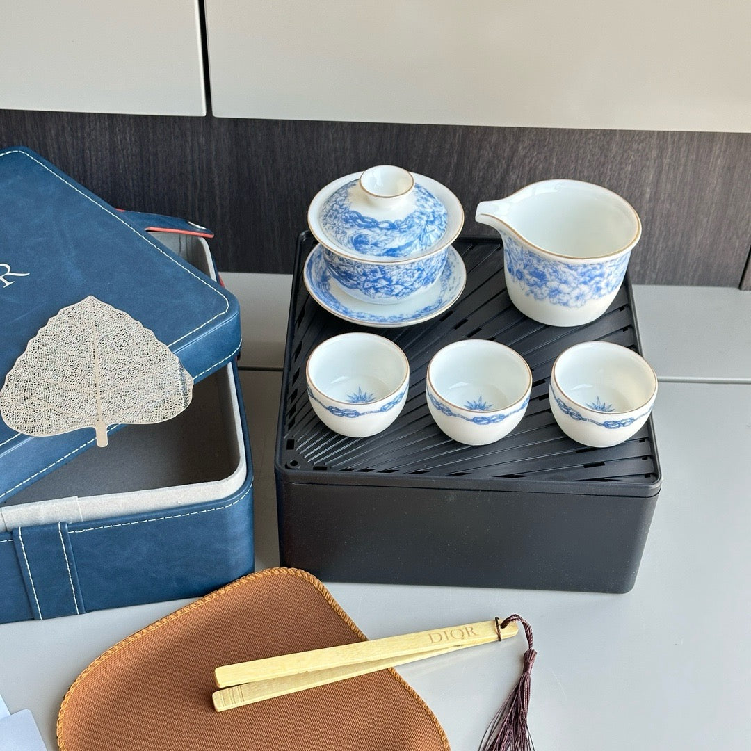 CHRISTIAN TEA CUP SET