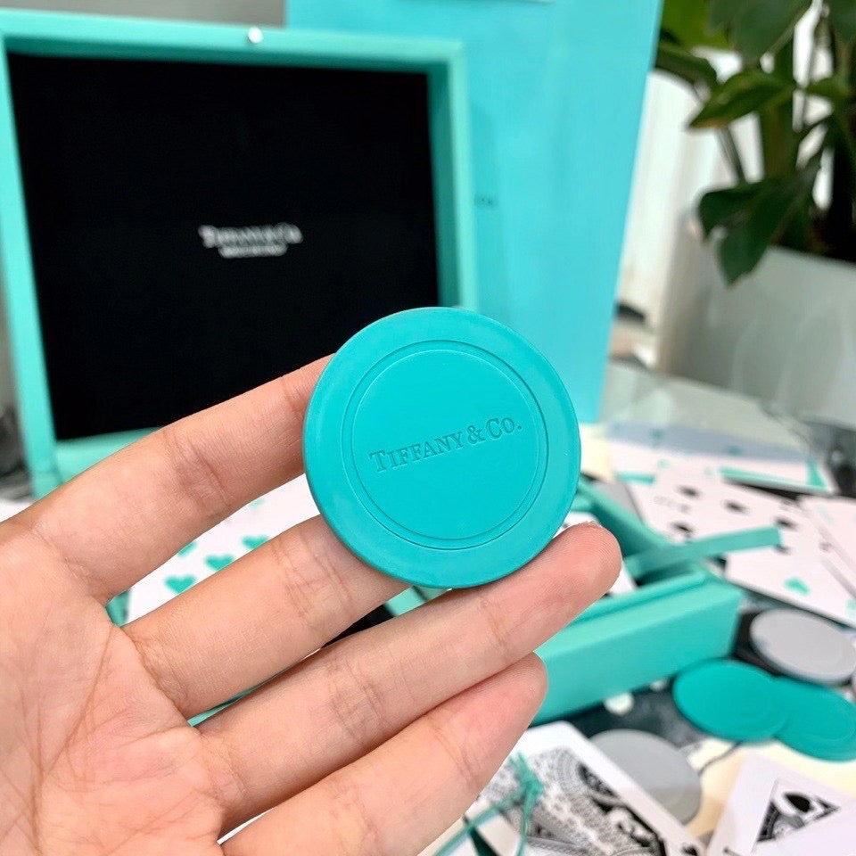 TIFFANY & CO POKER SET