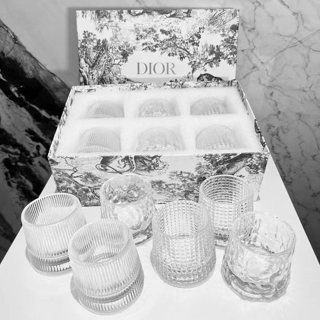 CHRISTIAN 6 GLASS CUP SET