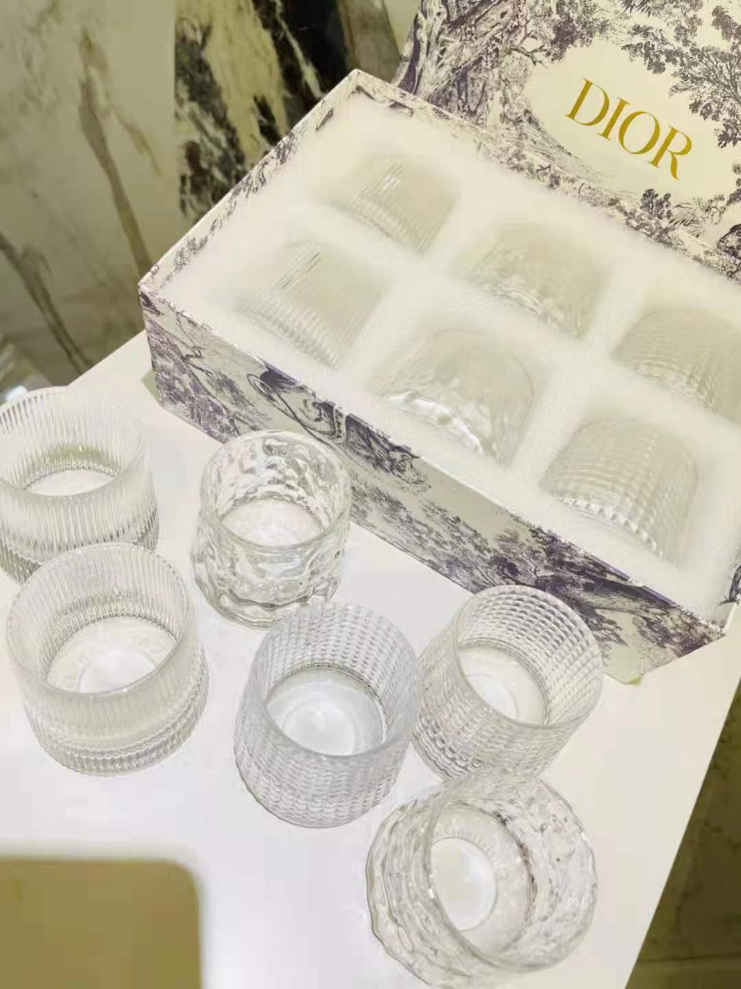 CHRISTIAN 6 GLASS CUP SET