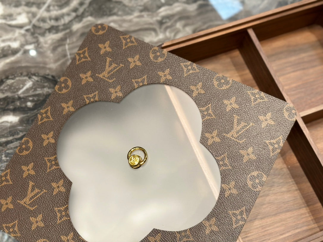 CUSTOM LV ACCESSORIES BOX 2.0