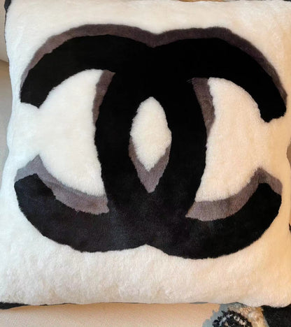 COCO SHEARLING THROW PILLOW