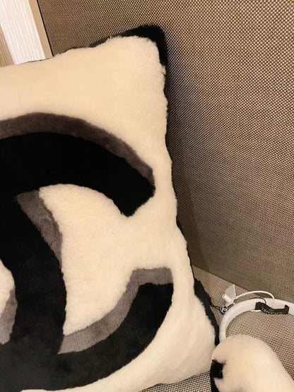 COCO SHEARLING THROW PILLOW