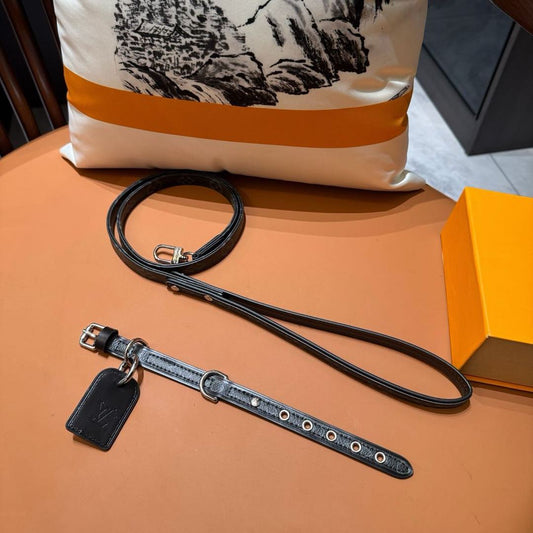 LV DOG COLLAR AND LEASH (BLACK)