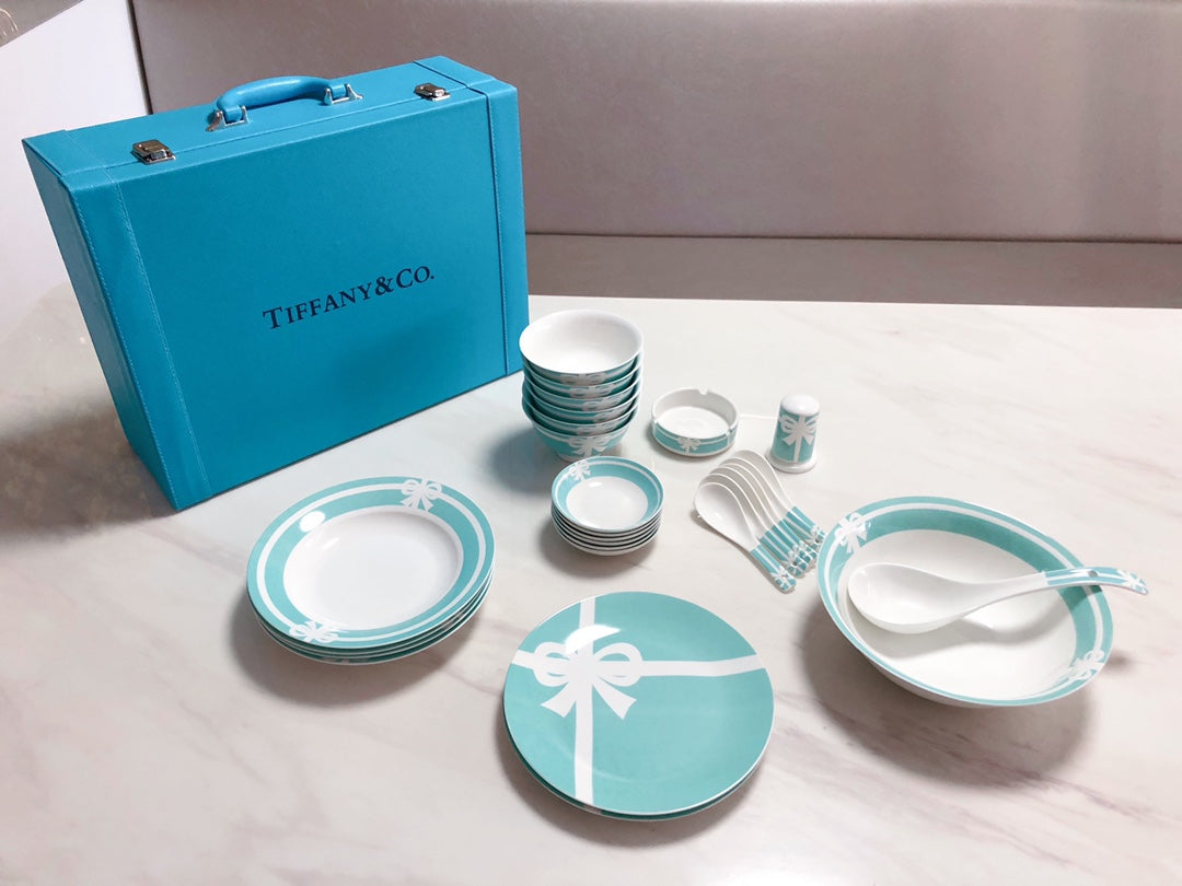 CUSTOM TIFFANY DINING TABLEWARE SET