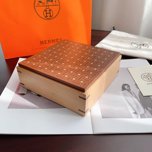 HERMES WOOD ACCESSORIES BOX