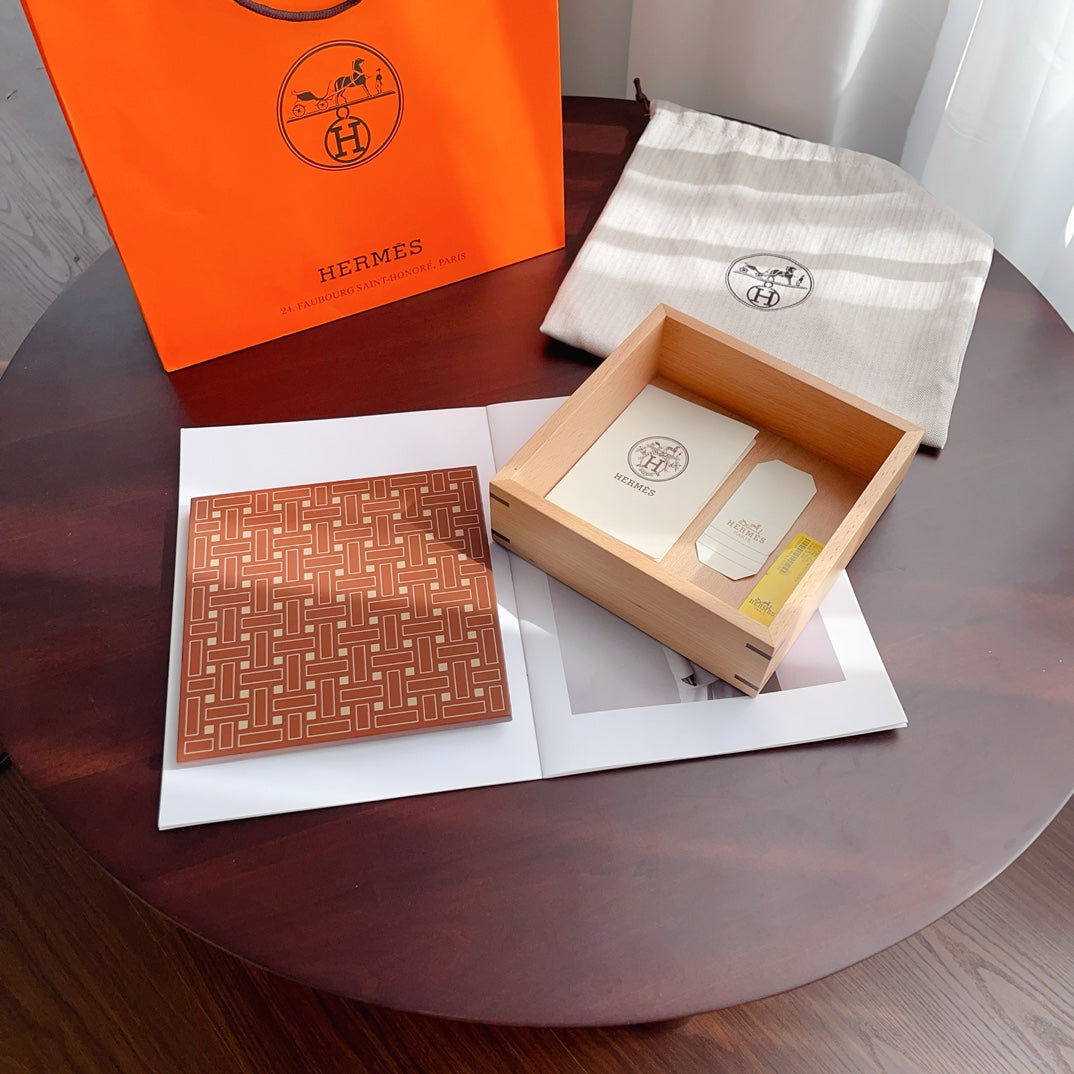 HERMES WOOD ACCESSORIES BOX