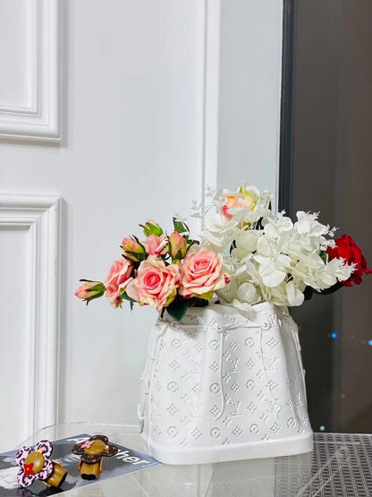 CUSTOM NOÉ BAG FLOWER VASE
