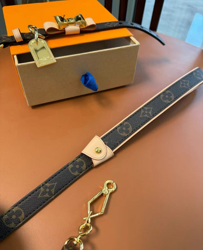 LV DOG COLLAR AND LEASH (BOWTIE)