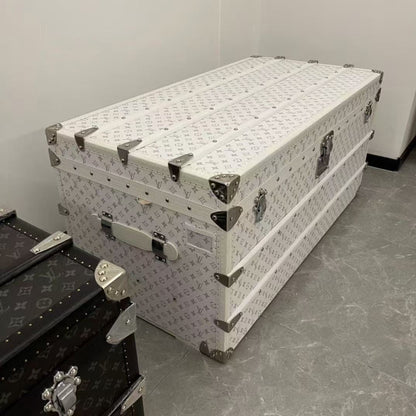 CUSTOM LV WHITE TRUNK