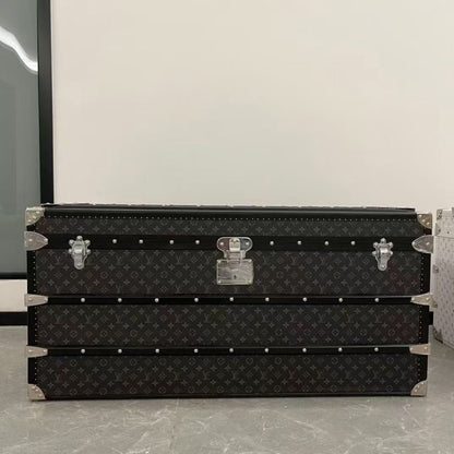 CUSTOM LV BLACK TRUNK