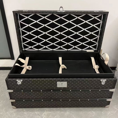 CUSTOM LV BLACK TRUNK