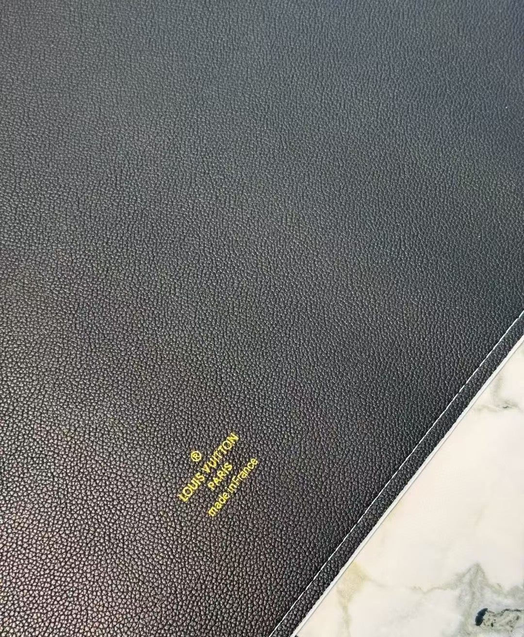 LV CHERRY EATING PLACEMAT (WHITE)