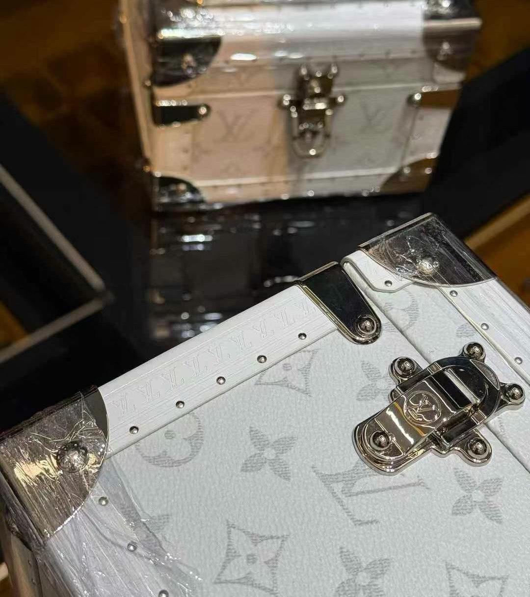 CUSTOM LV PYRAMID MONOGRAM TRUNK SET WHITE
