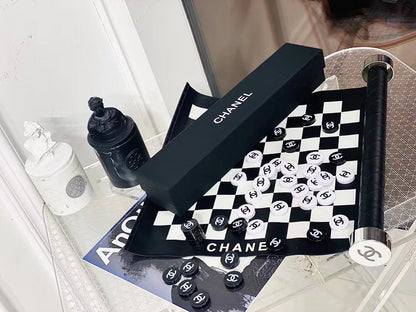 COCO CHECKERS SET