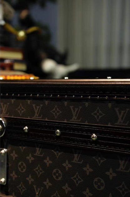 CUSTOM LV BLACK TRUNK