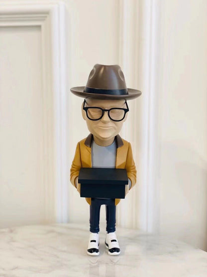 SHOE DESIGNER TINKER HATFIELD FIGURINE AUTHORS SERIES