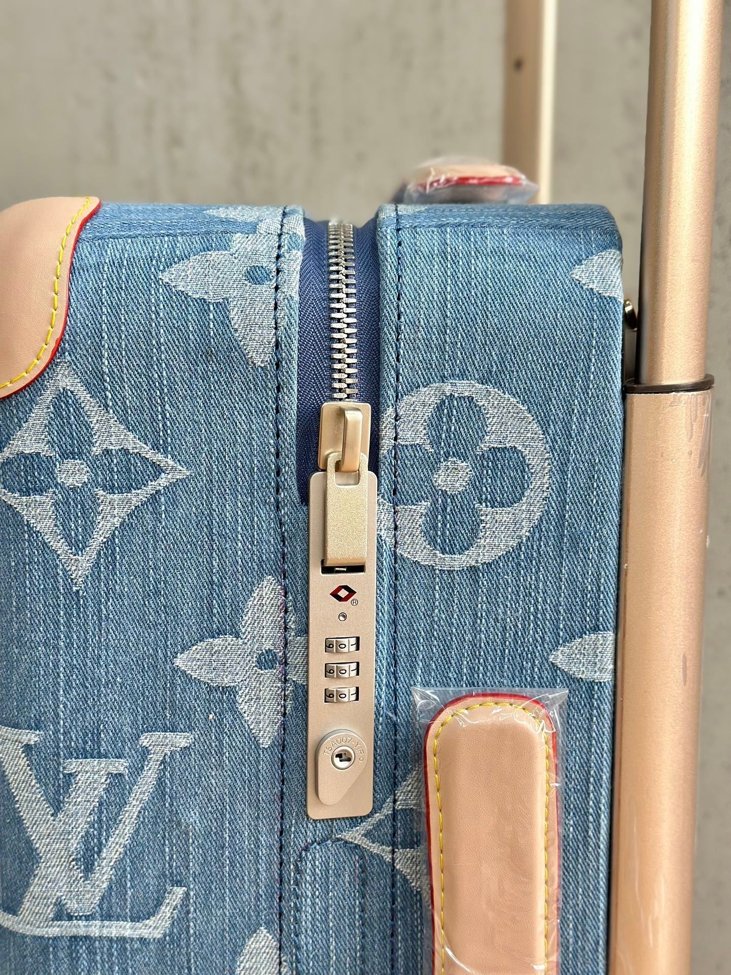 CUSTOM CANVAS CABIN 37L HORIZON 55 SUITCASE