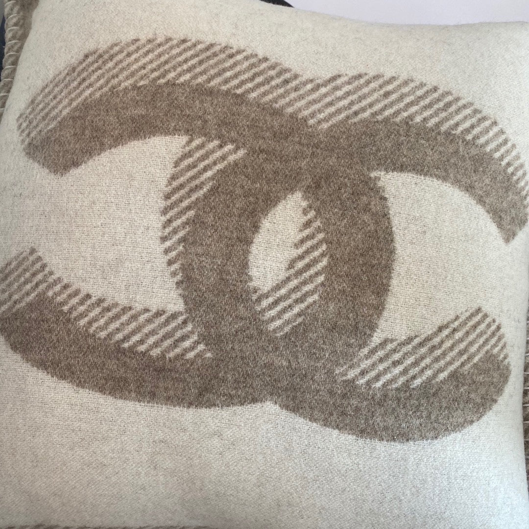 COCO WOOL THROW PILLOW 2.0
