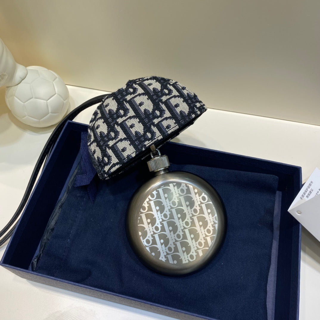 CUSTOM MONOGRAM AQUA FLASK
