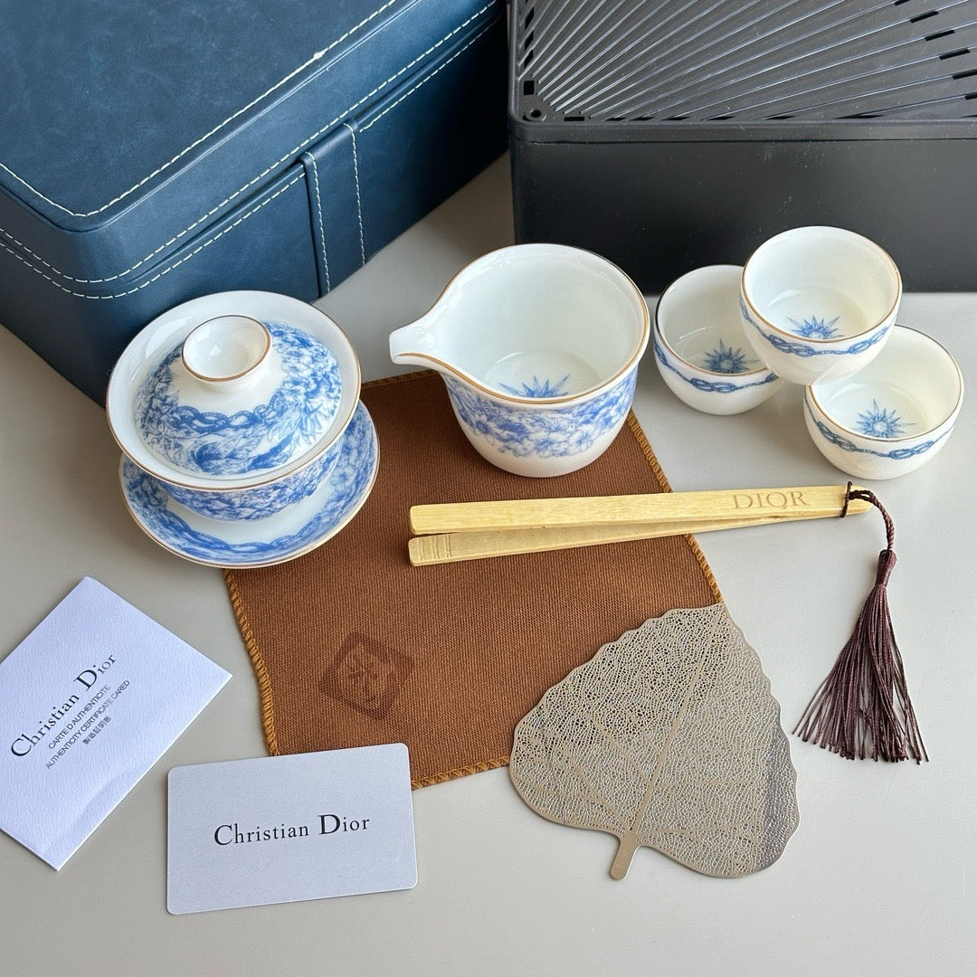 CHRISTIAN TEA CUP SET