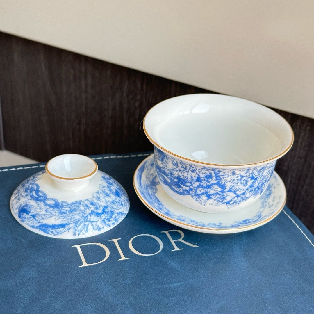 CHRISTIAN TEA CUP SET