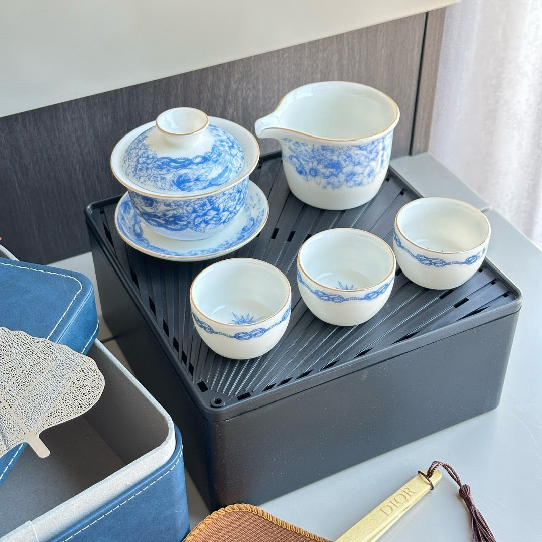 CHRISTIAN TEA CUP SET