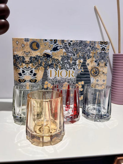 CHRISTIAN 4 GLASS CUP SET
