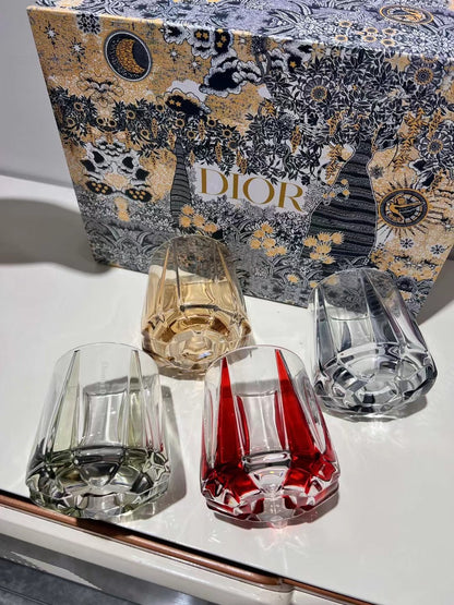 CHRISTIAN 4 GLASS CUP SET