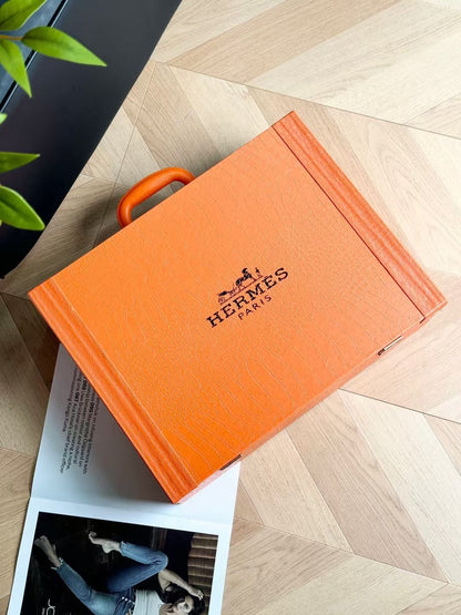 CUSTOM HERMES DINING TABLEWARE SET