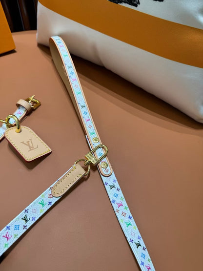 LV DOG COLLAR AND LEASH (WHITE MURAKAMI)