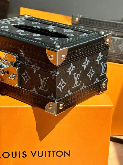 LV TISSUE BOX COVER