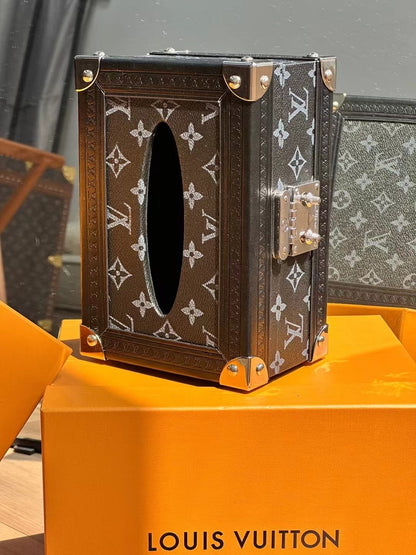 LV TISSUE BOX COVER