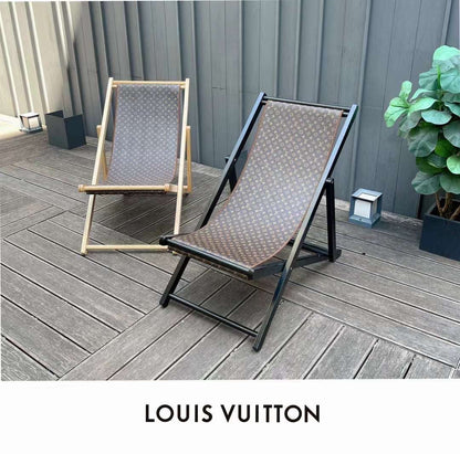 LV BEACH LOUNGE CHAIR