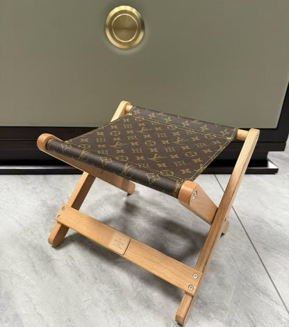 CUSTOM LV BARBECUE STOOL