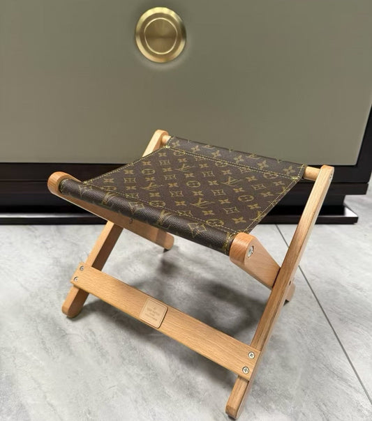 CUSTOM LV BARBECUE STOOL