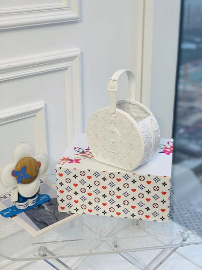 CUSTOM HAT BAG FLOWER VASE