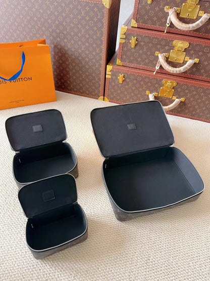 CUSTOM LV MAKE UP 3 IN 1 POUCH SET