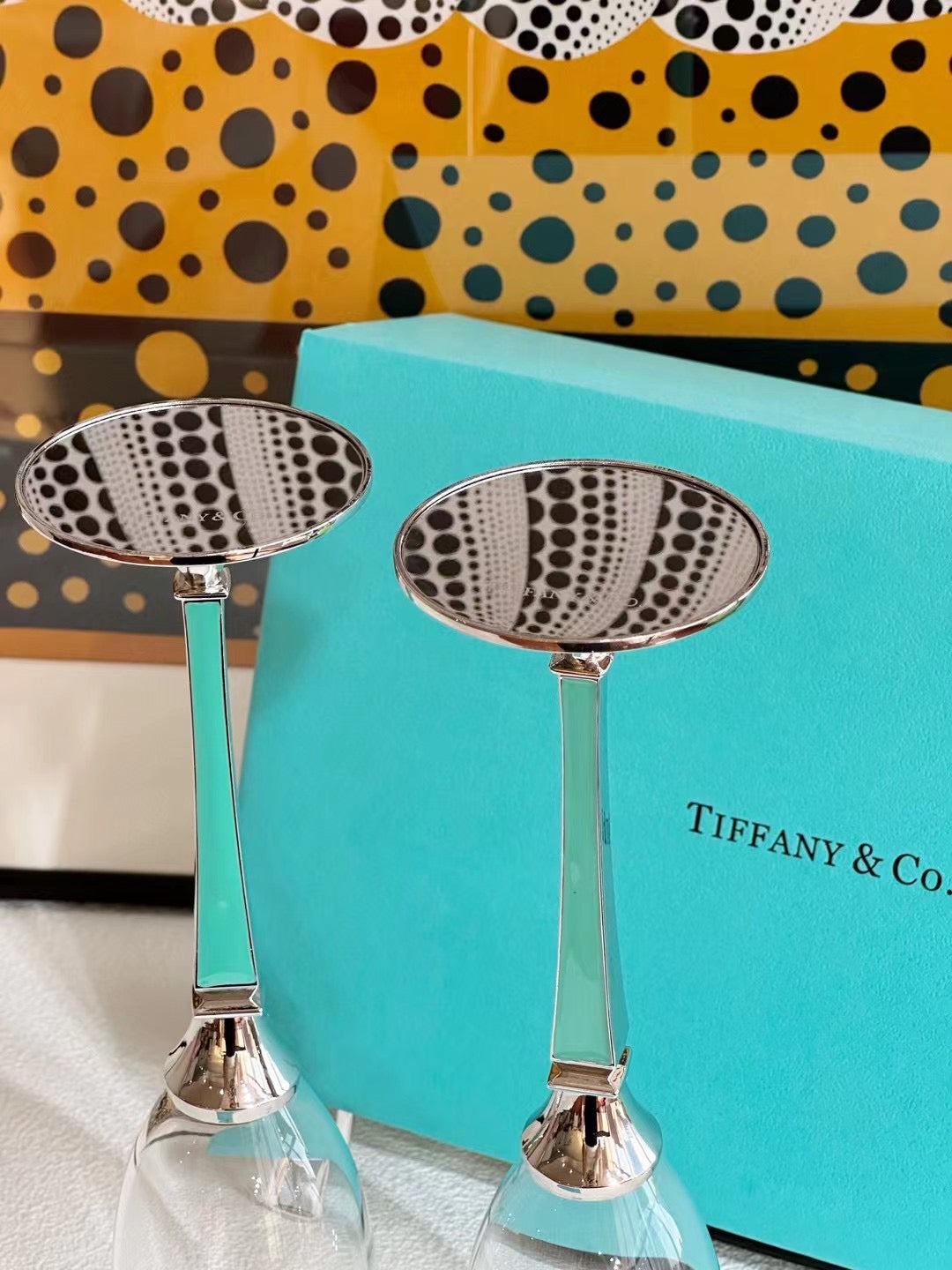 TIFFANY CHAMPAGNE GLASSWARE SET
