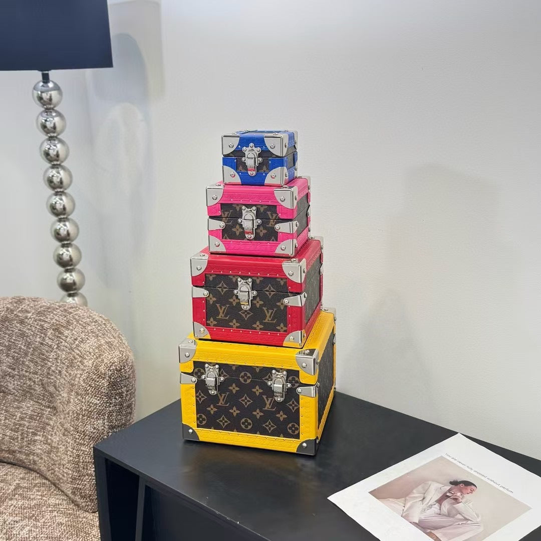 CUSTOM LV PYRAMID MONOGRAM TRUNK SET MULTI COLOUR