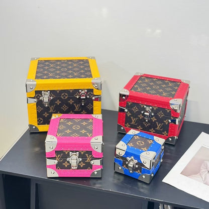 CUSTOM LV PYRAMID MONOGRAM TRUNK SET MULTI COLOUR