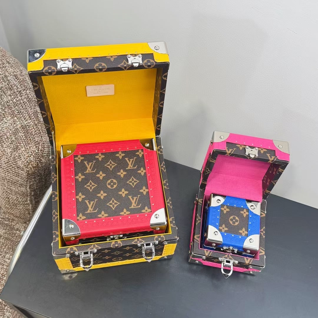 CUSTOM LV PYRAMID MONOGRAM TRUNK SET MULTI COLOUR