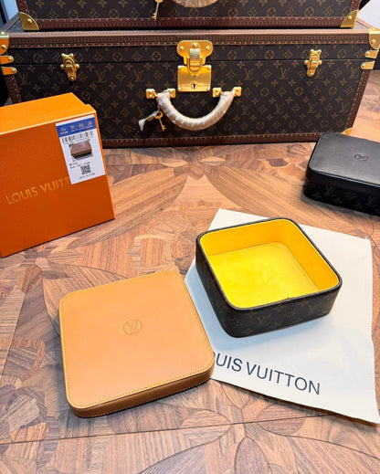 CUSTOM LV SQUARE YELLOW JEWELRY BOX