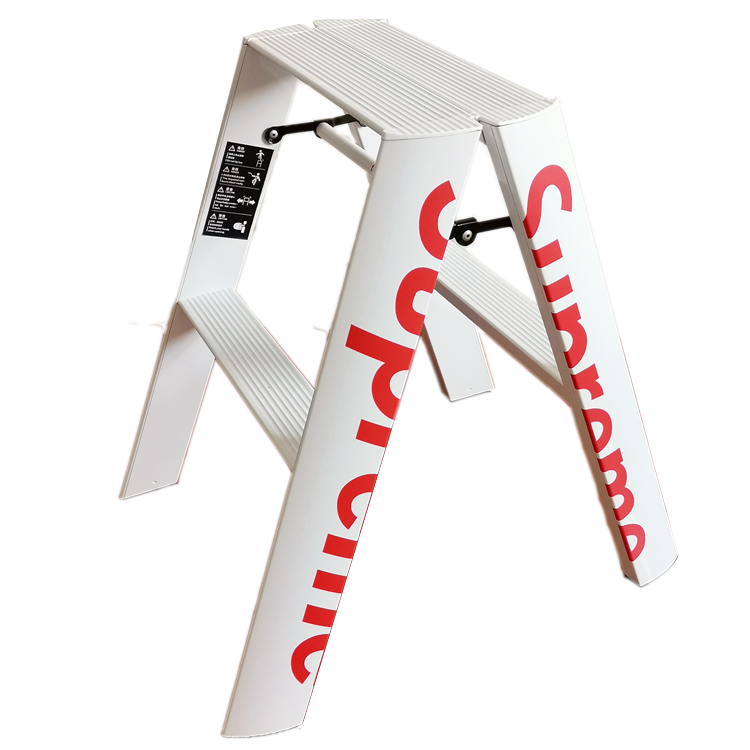 LUCANO STEP LADDER