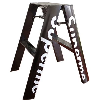 LUCANO STEP LADDER